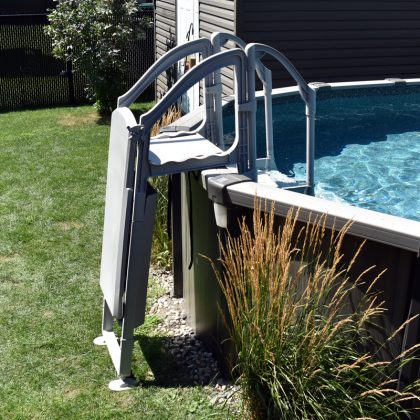 above-ground-pool-safety-ladder